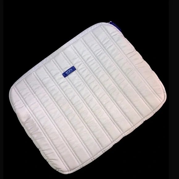 TUMI Beige Quilted Laptop Ipad Sleeve
